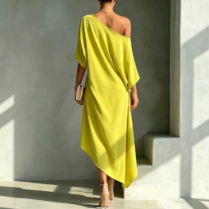 Camila – Elegant asymmetrisk kjole