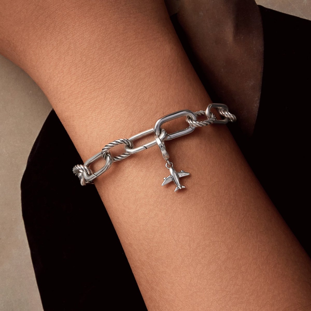 Charm Pendant Avion