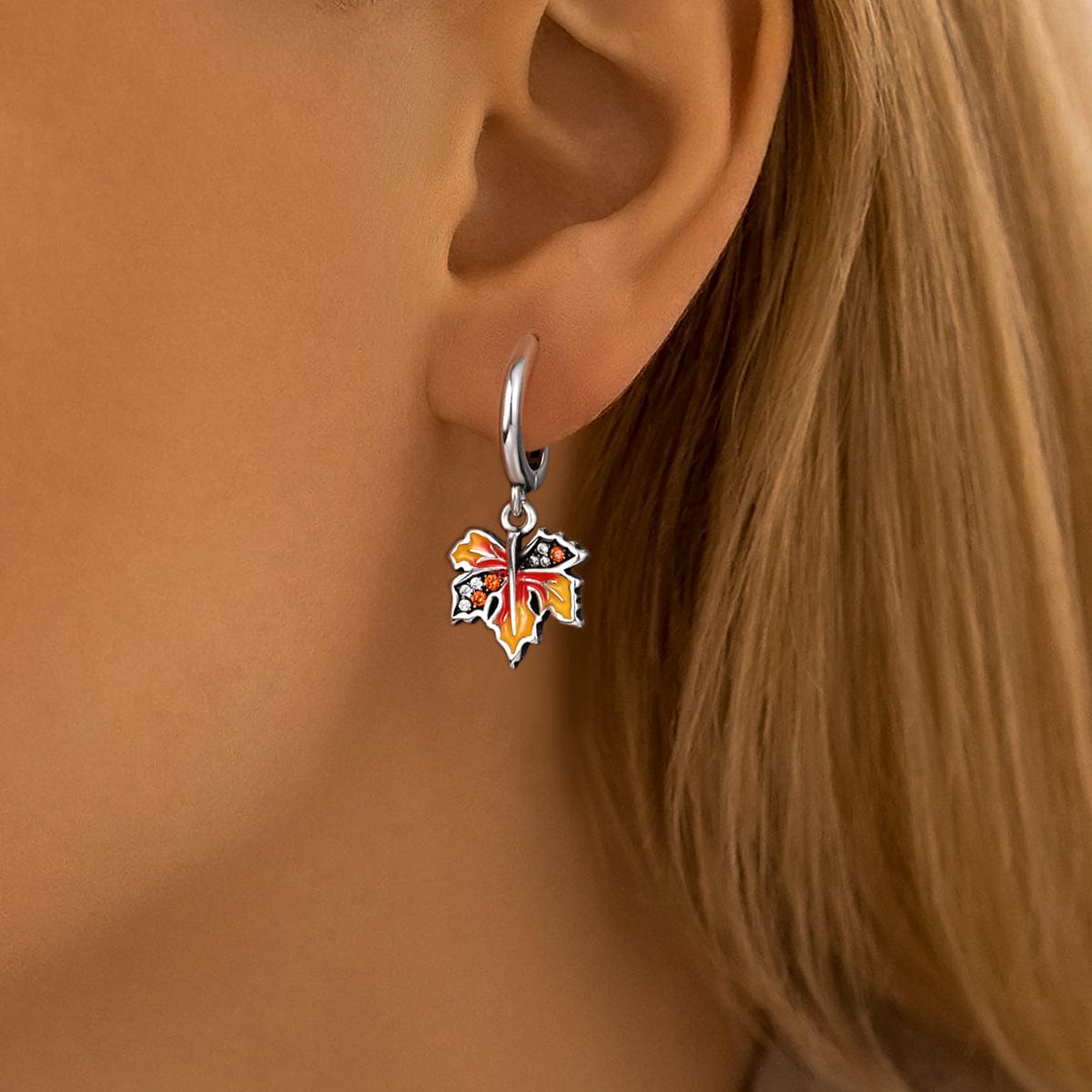 Boucles d'Oreilles Pendantes Feuille d'Érable d'Automne