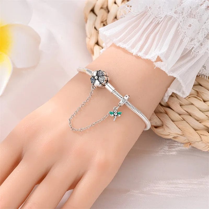 Bracelet à Charms Trèfle et Libellule avec Chaîne de Sécurité
