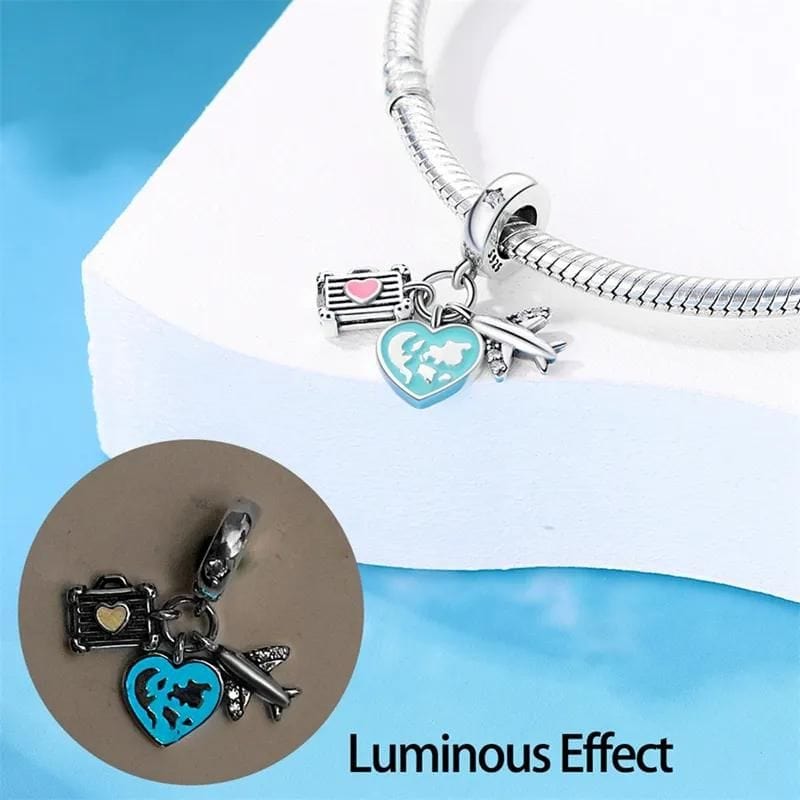 Charm Pendant Voyage Avion et Bagage Phosphorescent