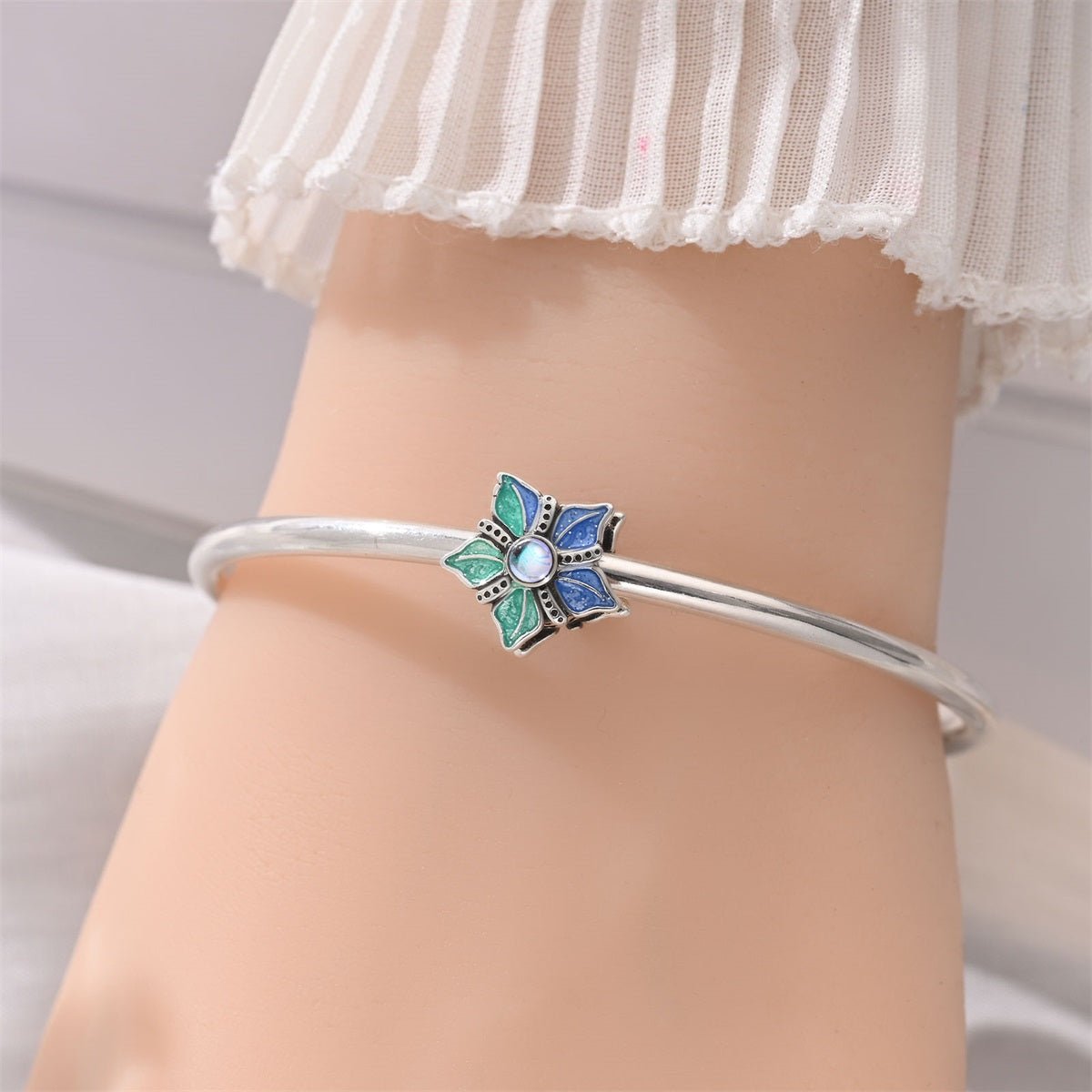 Charm Fleur Océan Phosphorescente