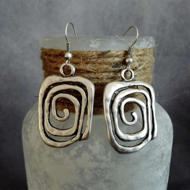 Boucles d'Oreilles Spirale Bohème en Argent