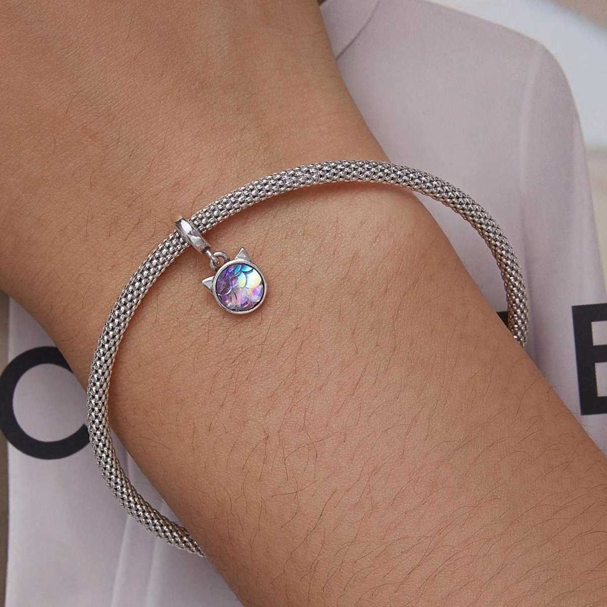Charm Pendant Chat Mystique