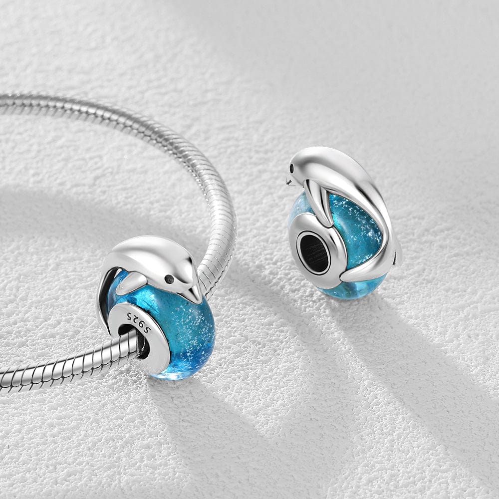 Charm Bleu Étreinte du Dauphin Océan