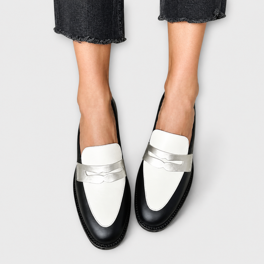 Xara™ | Sorte metalliske loafers