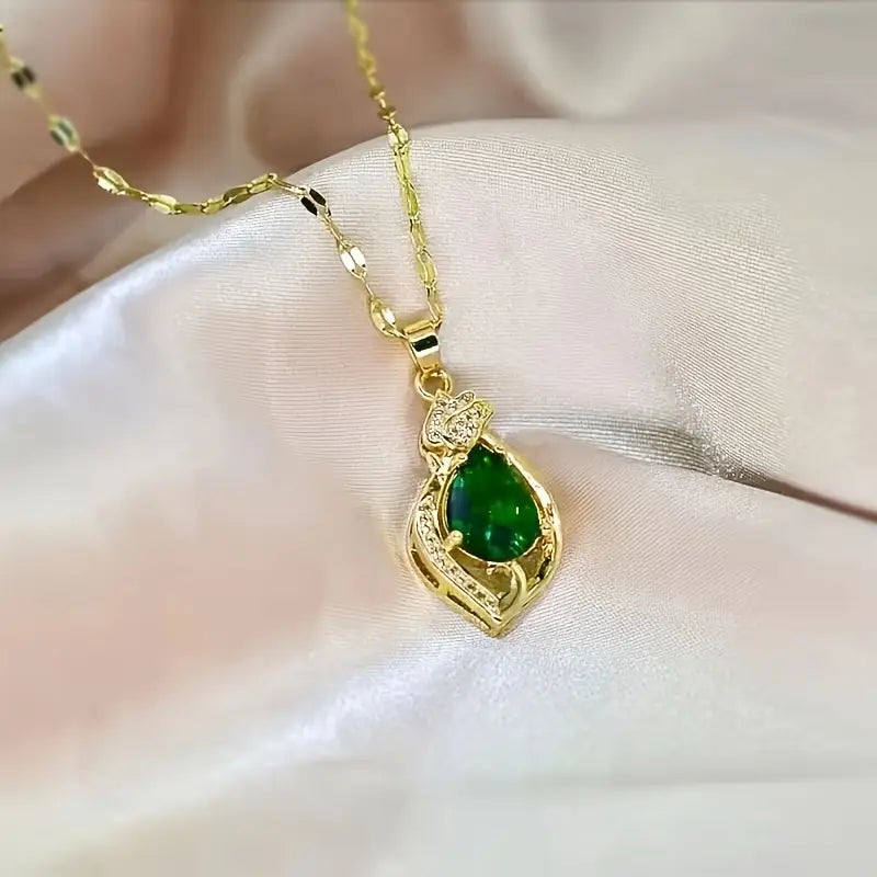Collier pendentif goutte émeraude en or