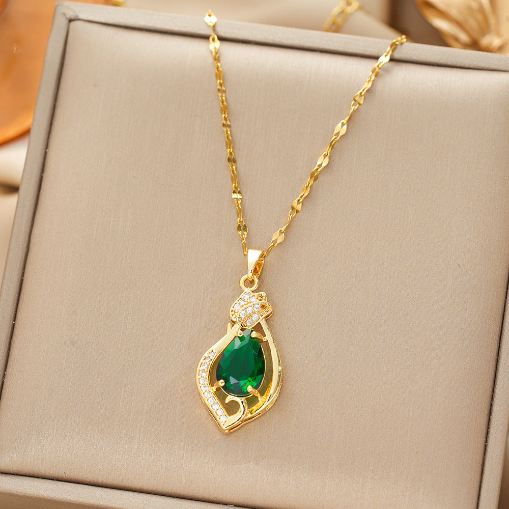 Collier pendentif goutte émeraude en or