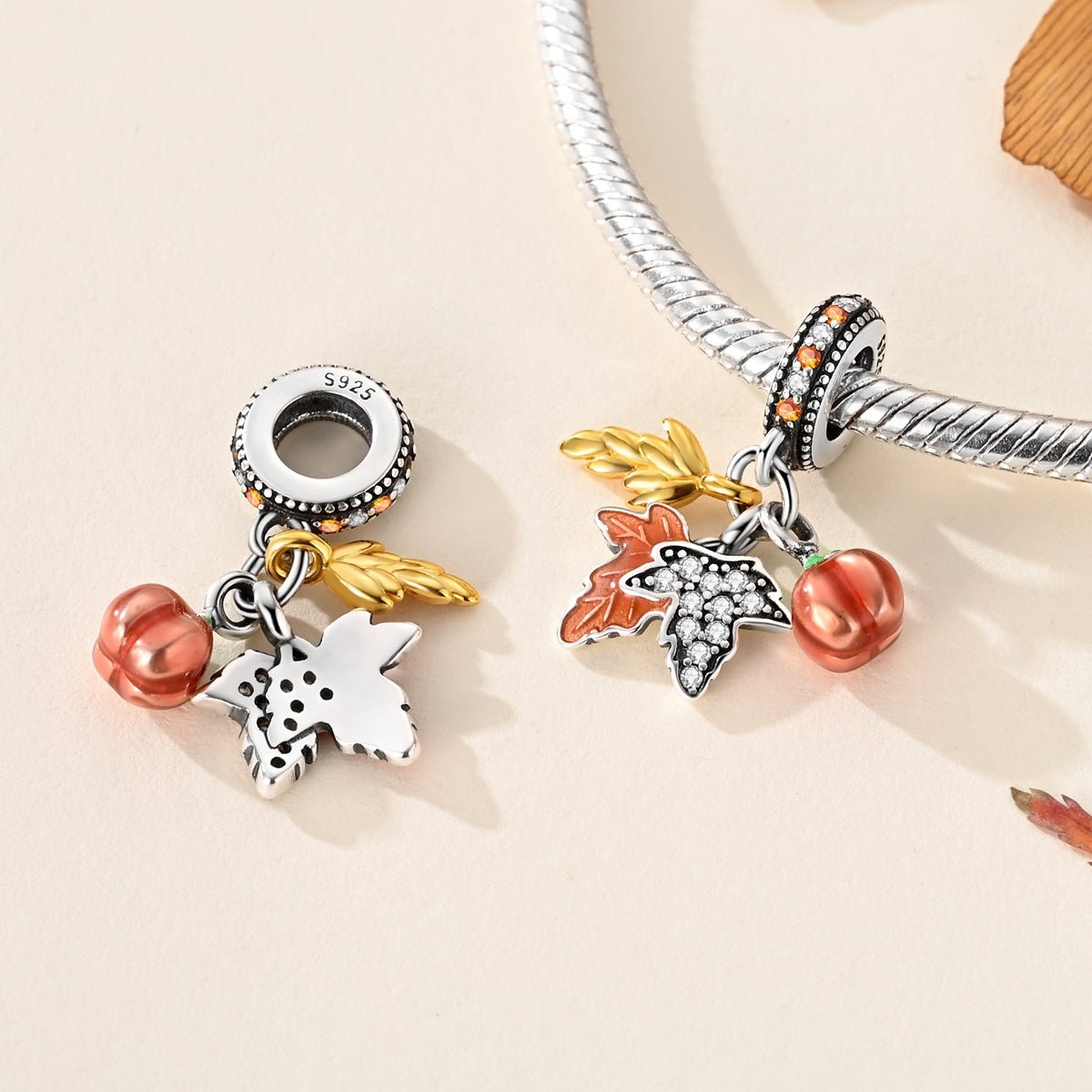 Charm Pendant Récolte d'Automne Citrouille et Feuilles