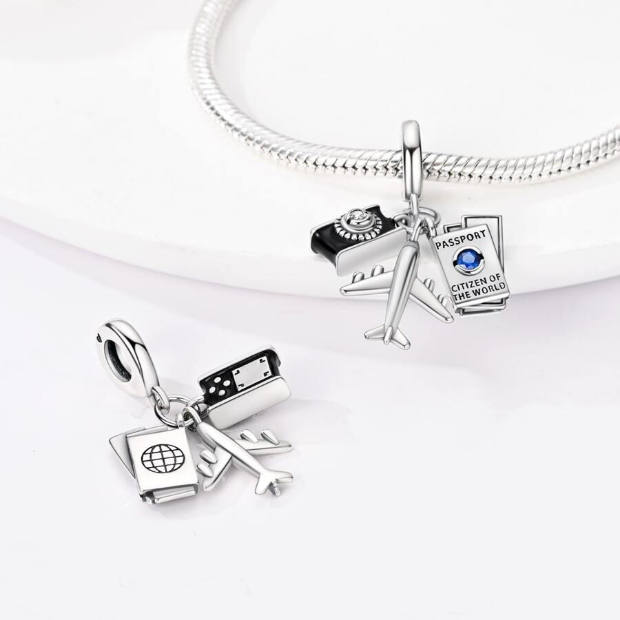 Charm Pendant Voyage Appareil Photo Noir, Passeport et Avion