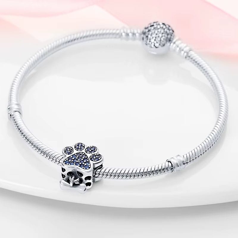 Charm Patte de Chien Bleue