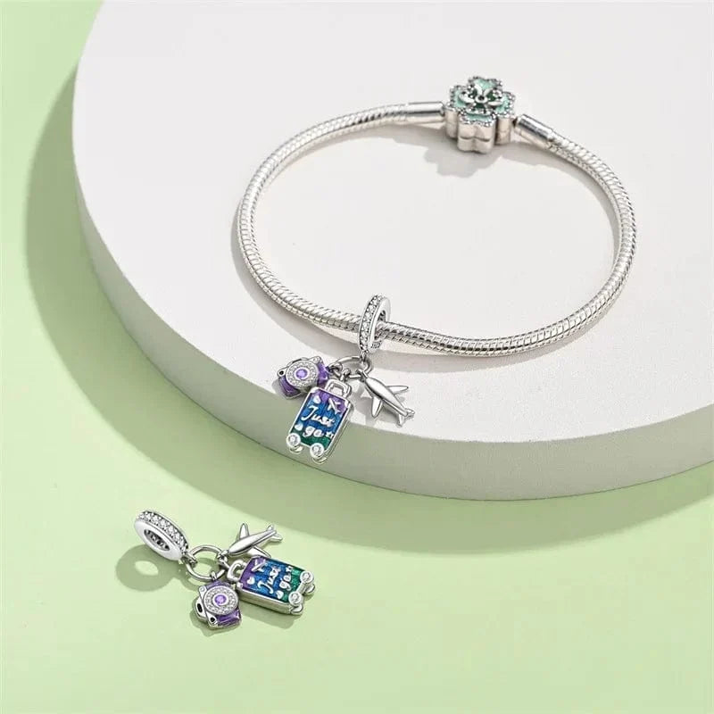 Charm Triple Pendant Appareil Photo, Avion et Valise
