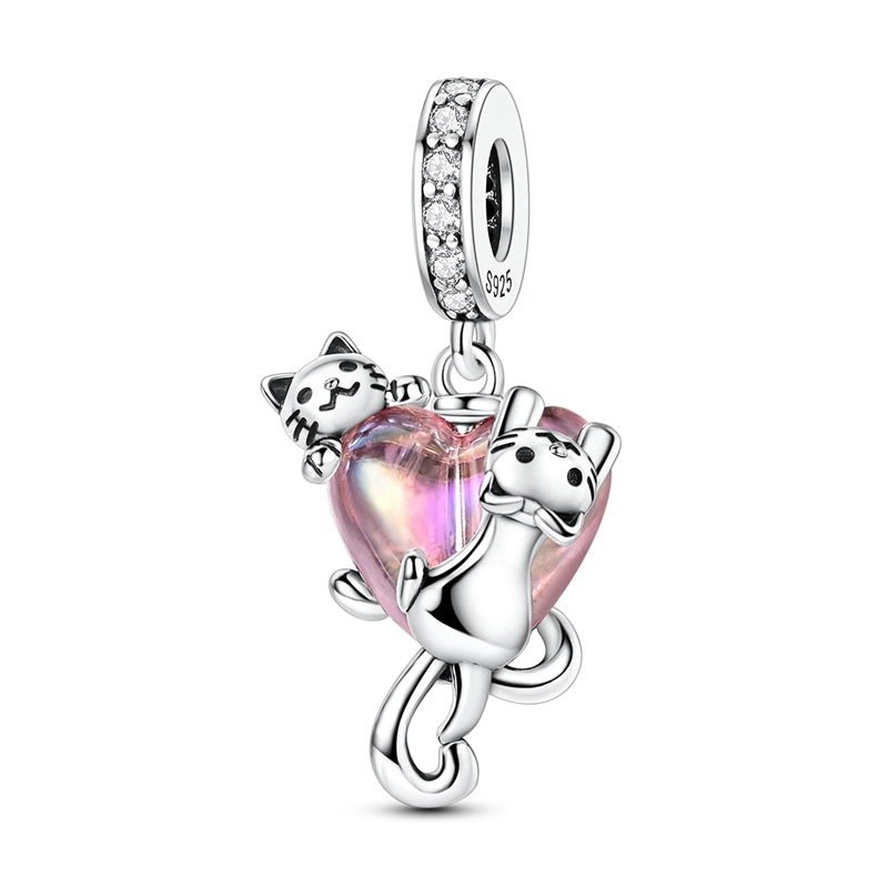 Charm Pendant Chats Grimpant sur un Cœur en Cristal