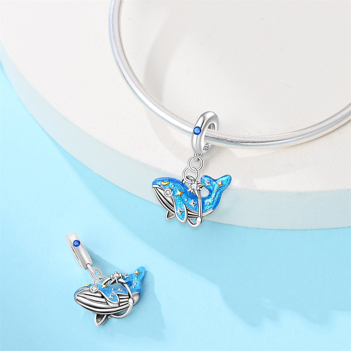 Charm Pendant Baleine Bleue Céleste