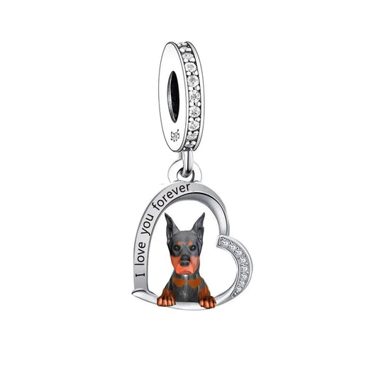 Charm Chien Dobermann