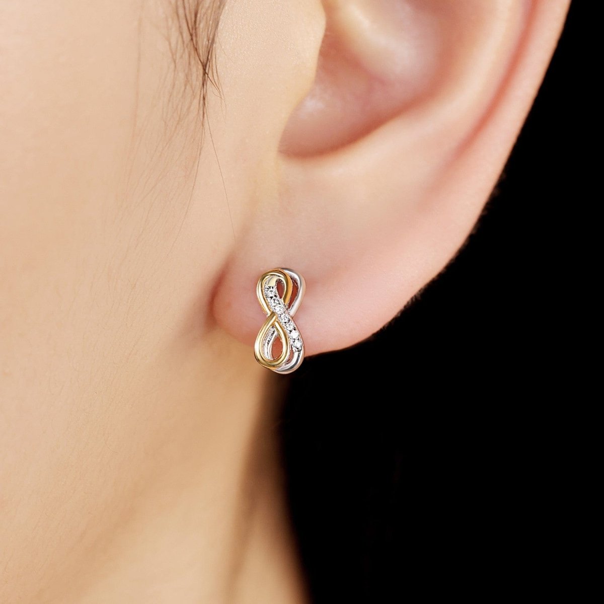 Puces d'Oreilles Infini Élégance Éternelle