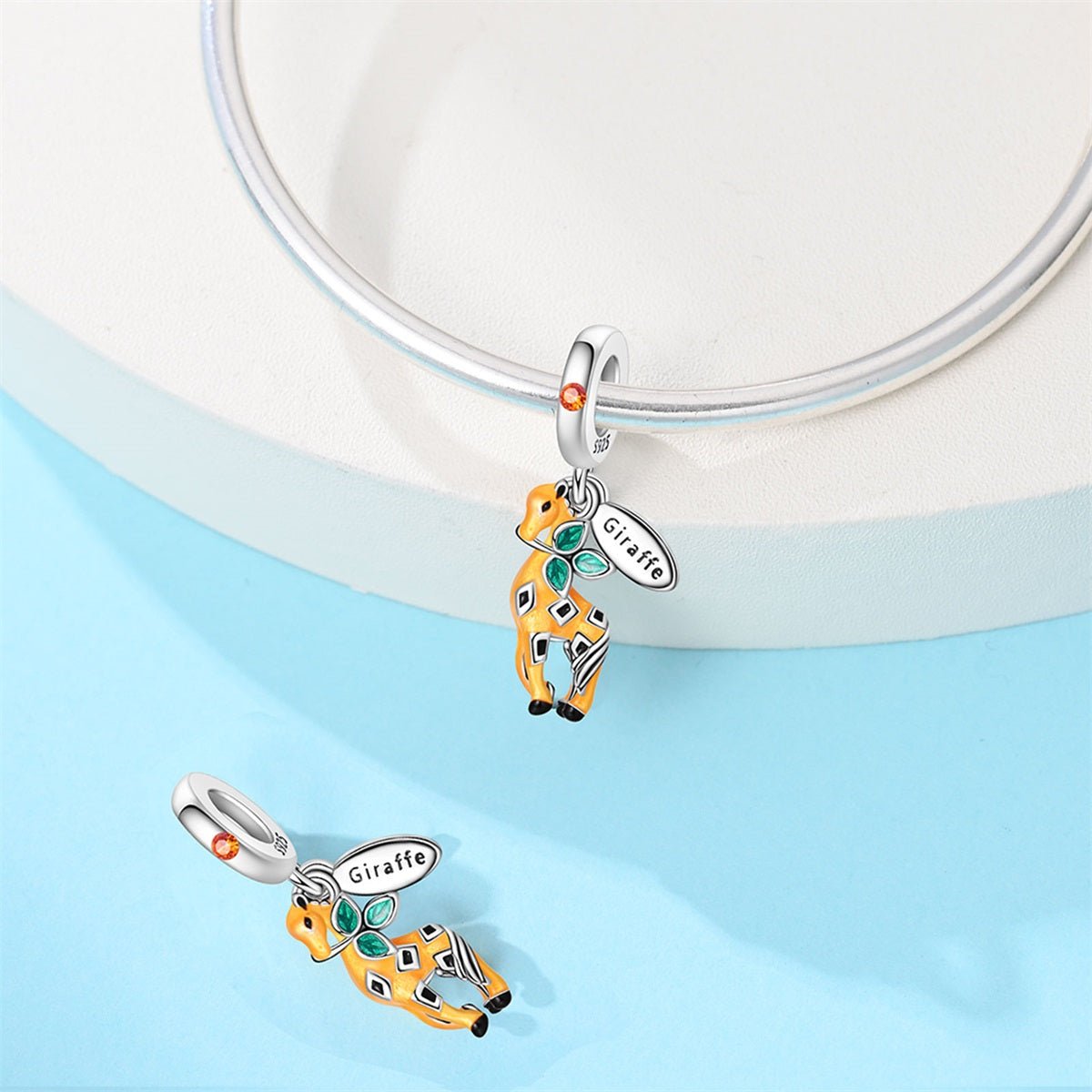 Charm Pendant Girafe et Feuillage