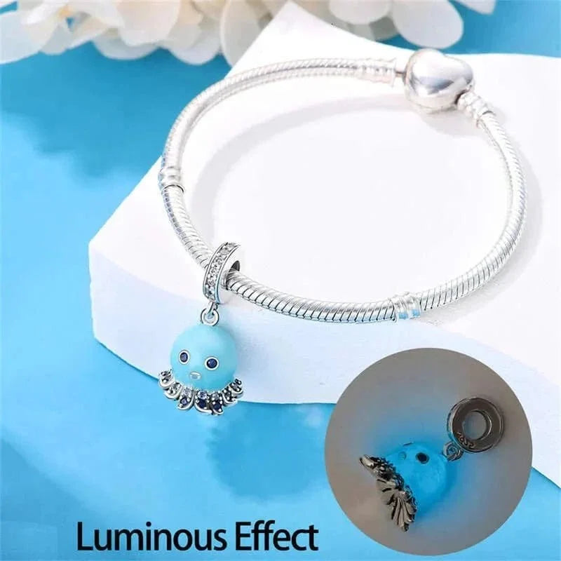 Charm Pendant Pieuvre Bleue Phosphorescente
