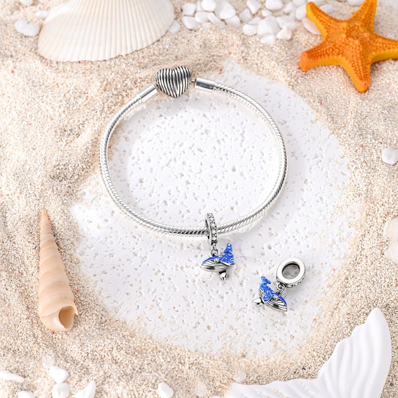 Charm Pendant Baleine Bleue Phosphorescente