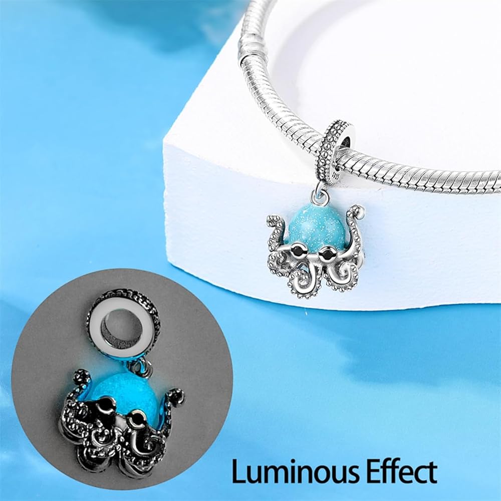 Charm Pendant Pieuvre Phosphorescente