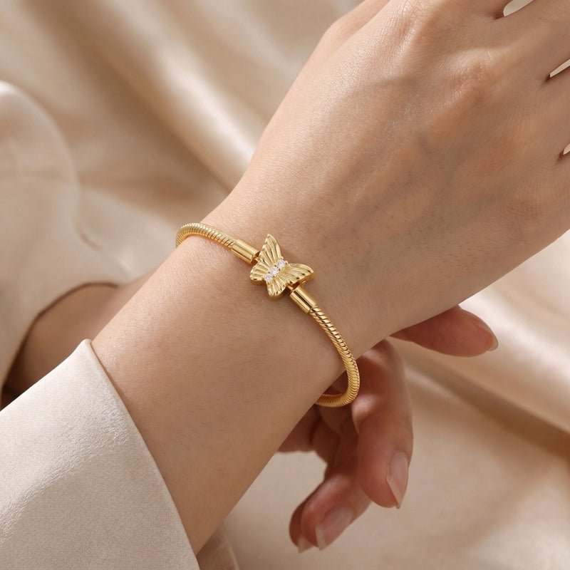 Bracelet Chaîne Serpent Fermoir Papillon Doré