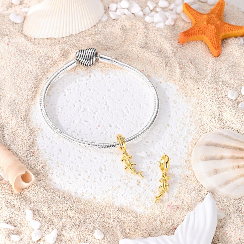 Charm Pendant Requin-Marteau Doré