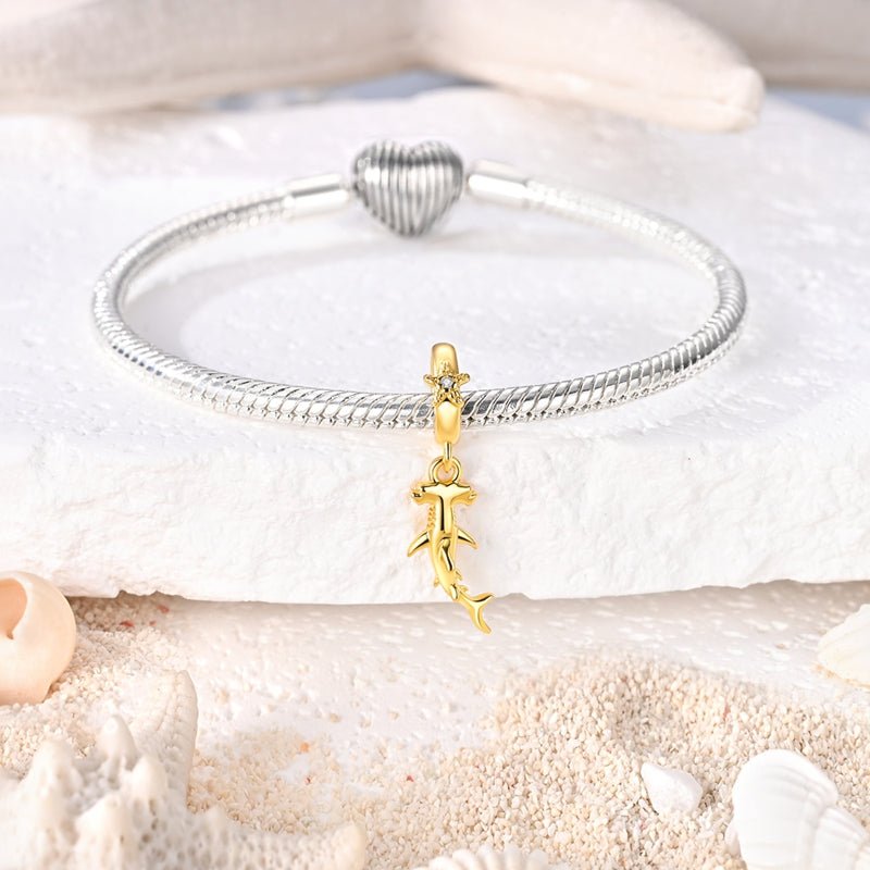 Charm Pendant Requin-Marteau Doré
