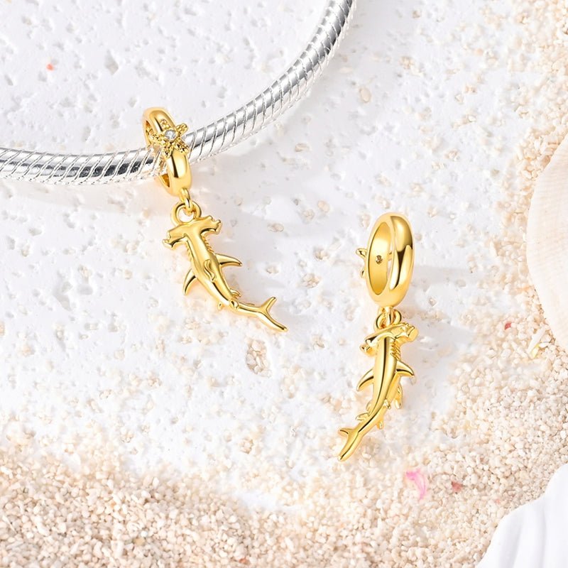 Charm Pendant Requin-Marteau Doré