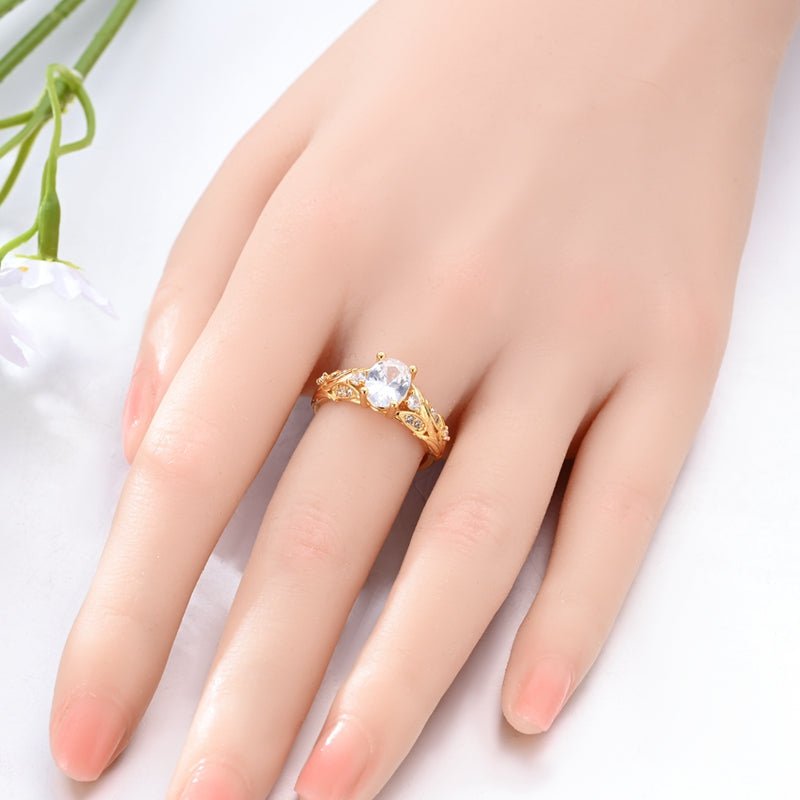 Bague Solitaire Ovale Feuille Dorée Scintillante