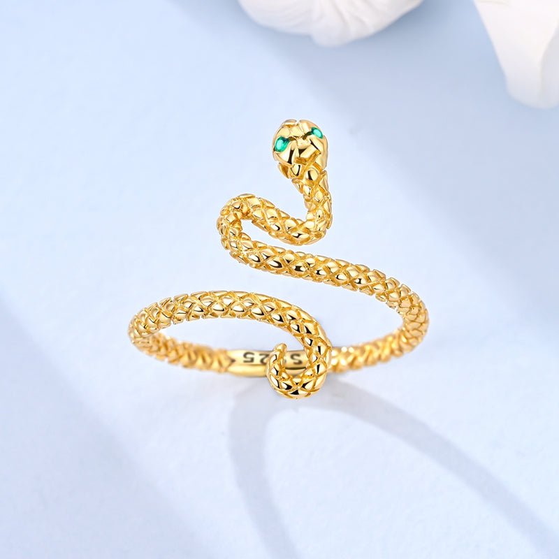 Bague Enroulée Serpent Doré