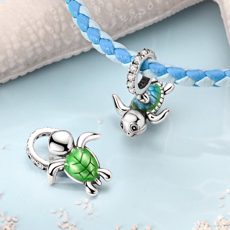Charm Pendant Bébé Tortue Joyeuse
