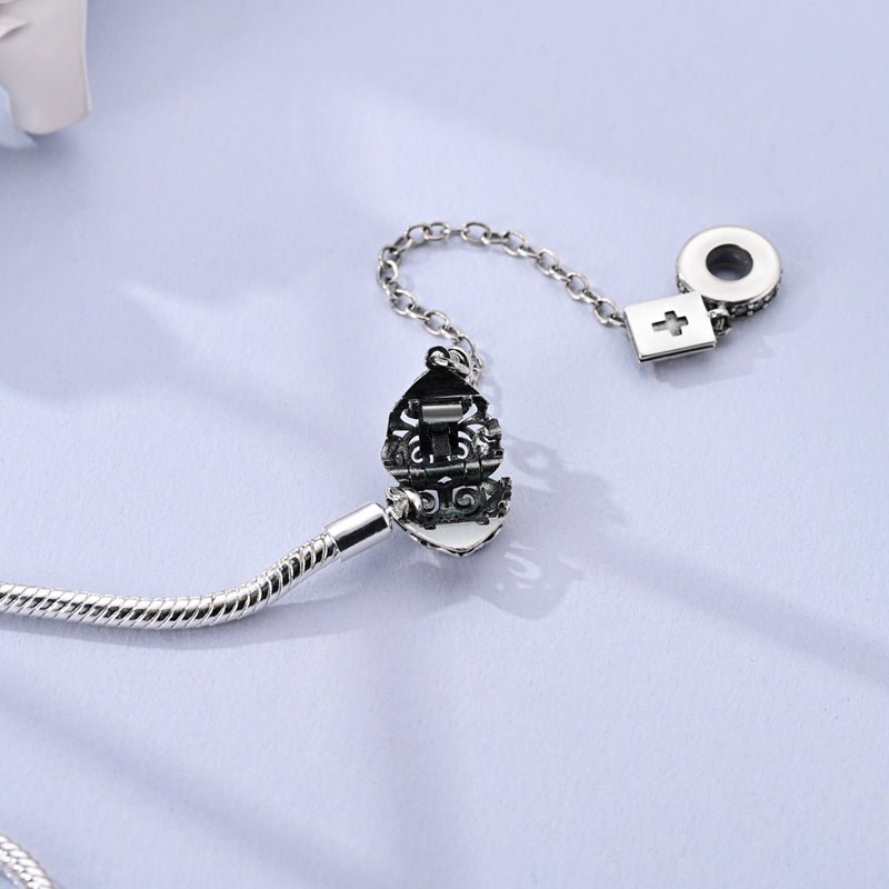Bracelet à Charms Cœur et Croix avec Chaîne de Sécurité Bible