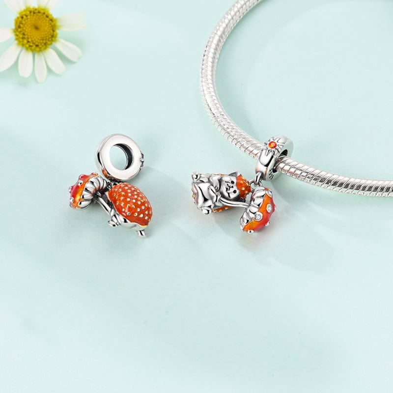 Charm Pendant Hérisson au Parapluie Champignon Rouge