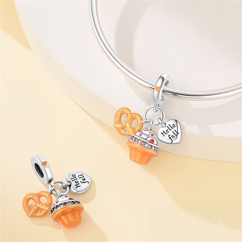 Charm Pendant Hello Fall Cupcake et Bretzel