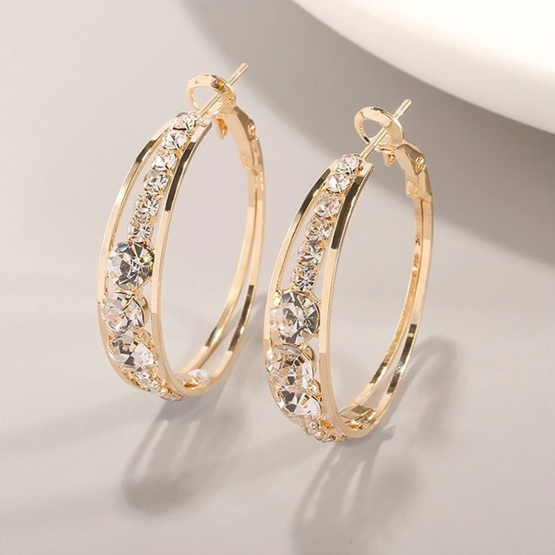 Boucles d'oreilles élégantes plaquées or
