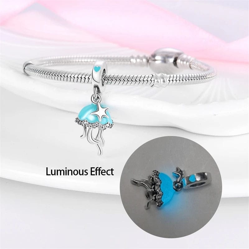 Charm Pendant Méduse Phosphorescente