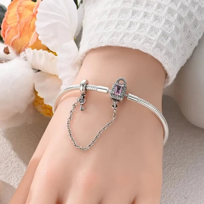 Bracelet Cadenas et Clé avec Cristal Rose et Chaîne de Sécurité