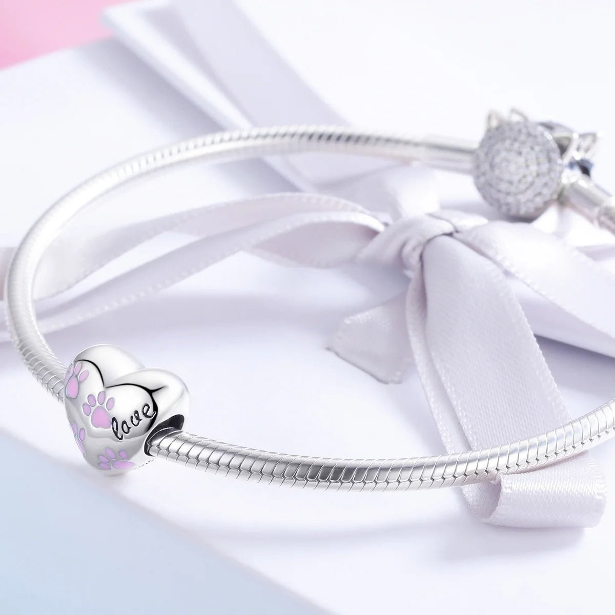 Charm Cœur Love Empreintes de Pattes Roses