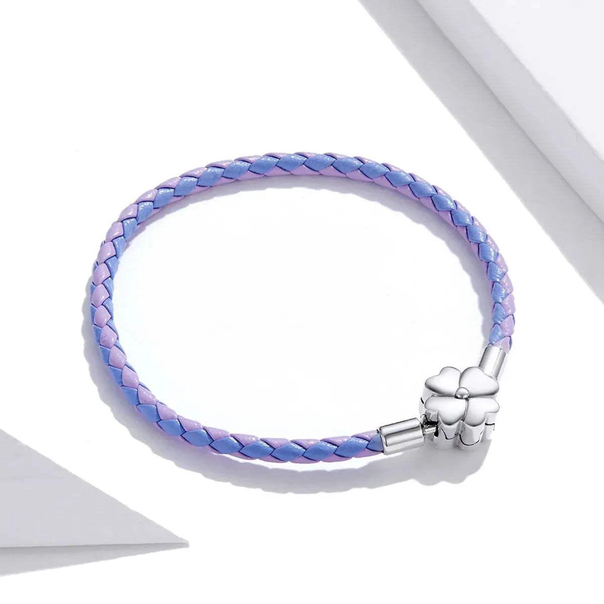 Bracelet à Charms en Cuir Trèfle Porte-Bonheur