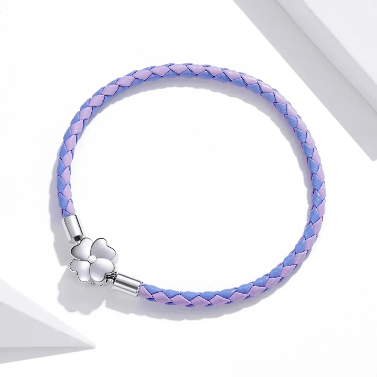 Bracelet à Charms en Cuir Trèfle Porte-Bonheur