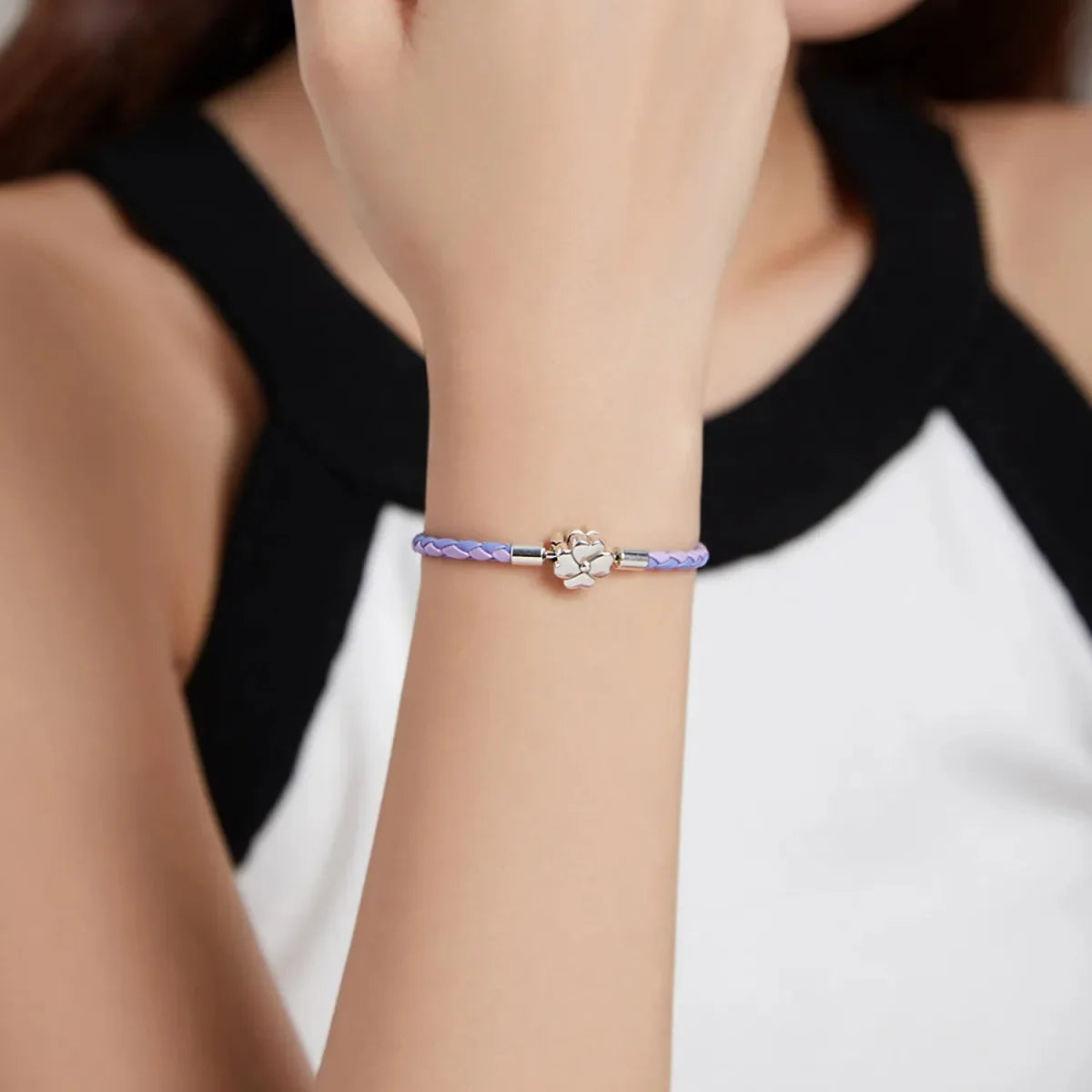 Bracelet à Charms en Cuir Trèfle Porte-Bonheur