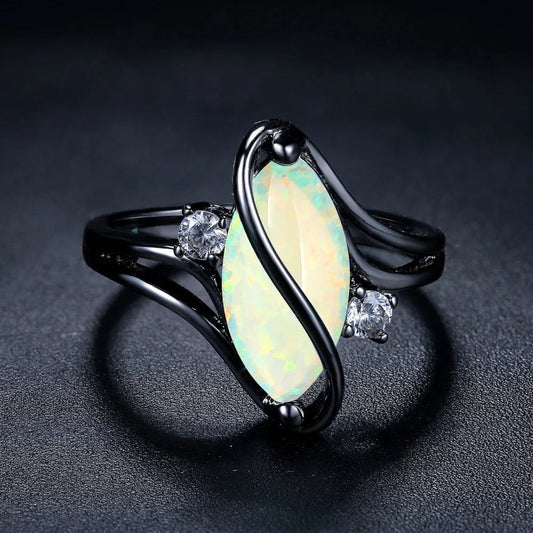 Bague Vintage Argent Noir Opale & Accents Cristal