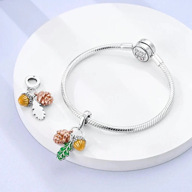 Charm Triple Automne Pomme de Pin, Feuille et Gland