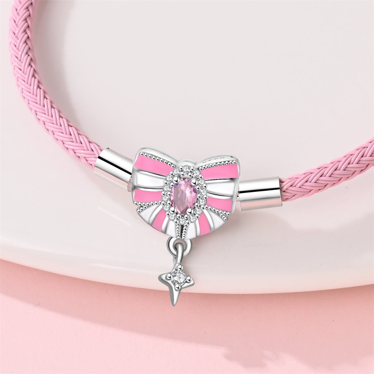 Bracelet en Cuir Rose avec Nœud et Étoile Pendante