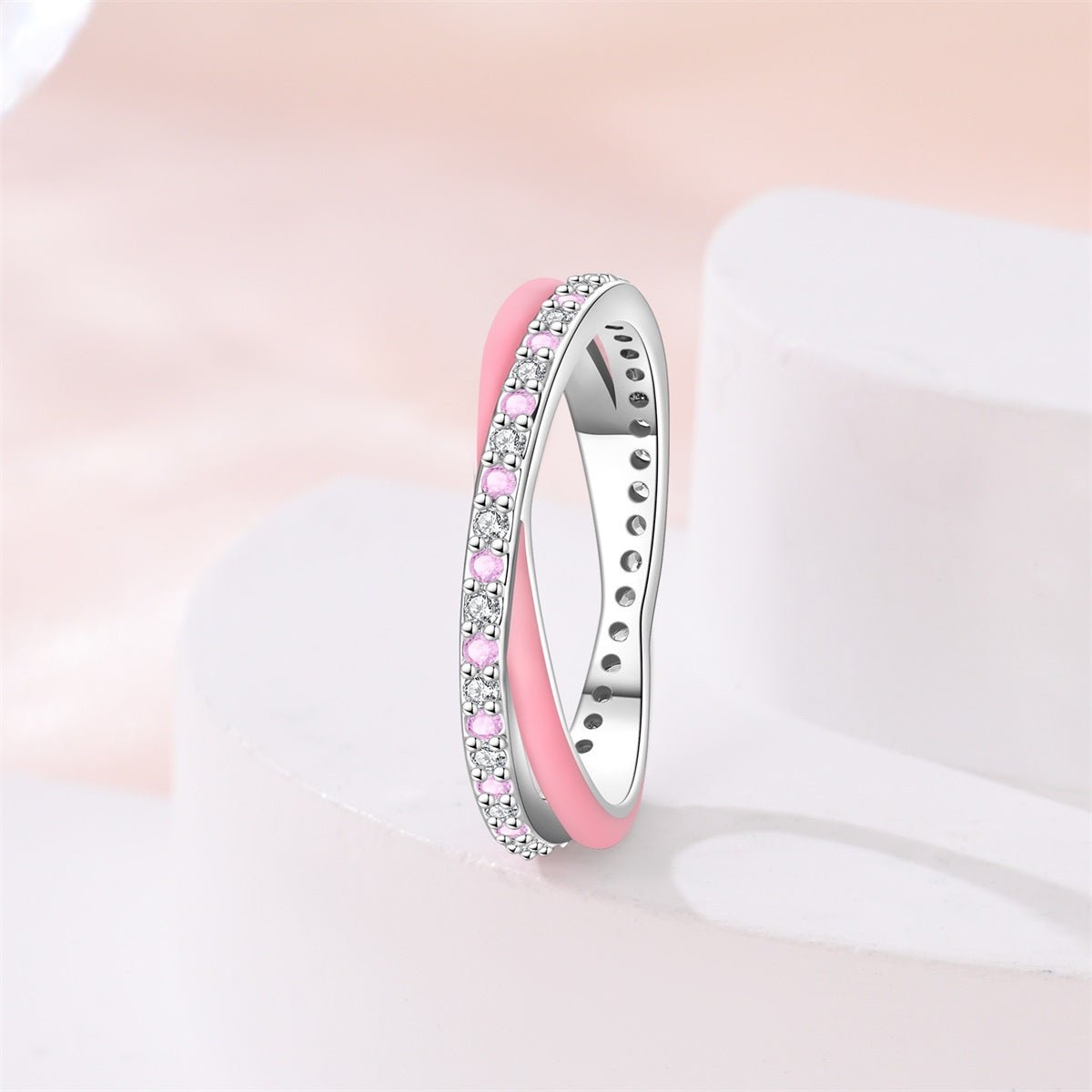 Bague Émail Rose et Pavé Scintillant