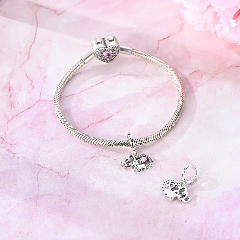 Charm Pendant Éléphant au Cœur Rose