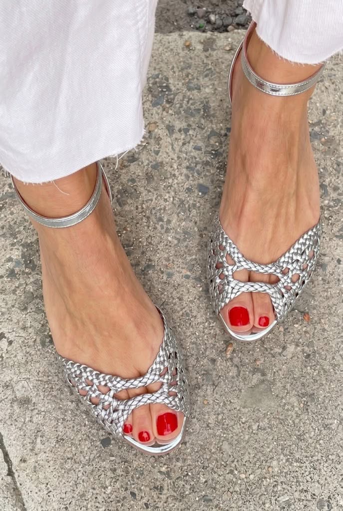 Isadora | Flettede gyldne sandaler