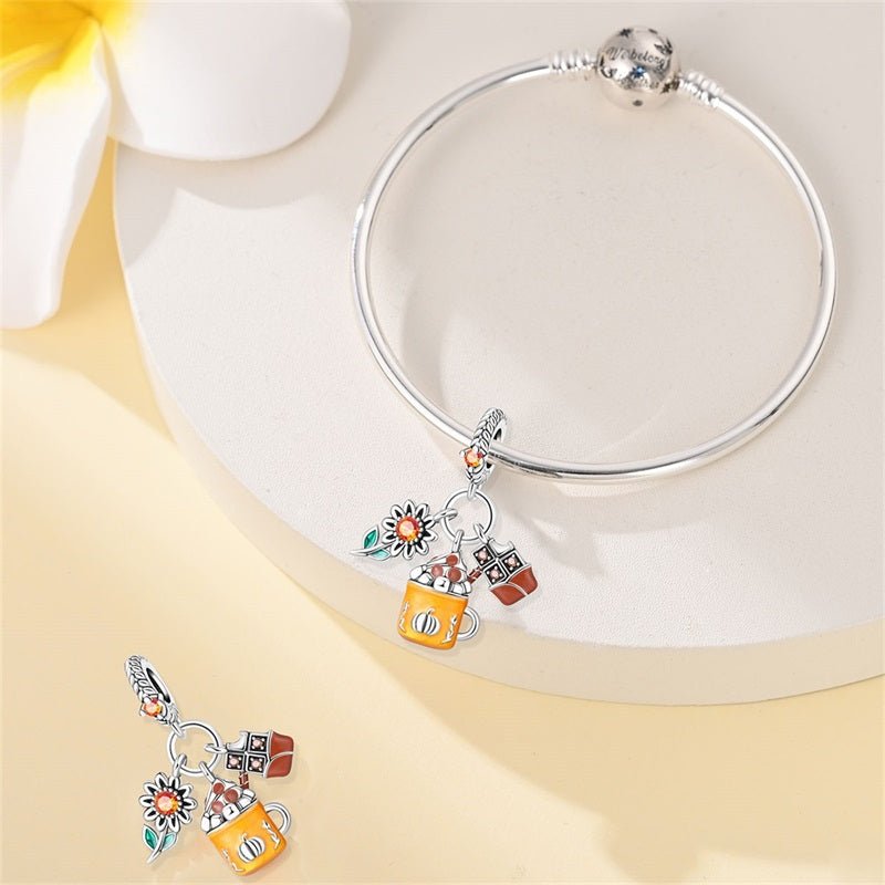 Charm Pendant Mug Pumpkin Spice avec Chocolat et Tournesol