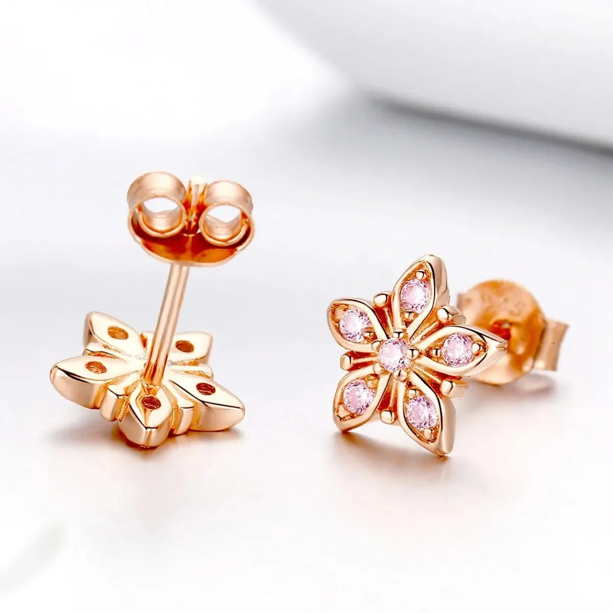 Puces d'Oreilles Marguerite Rose Or Rose
