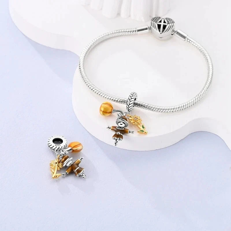 Charm Triple Pendant Épouvantail